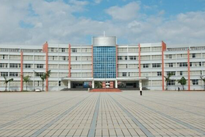 蒙自市职业高级中学|蒙自职中图片